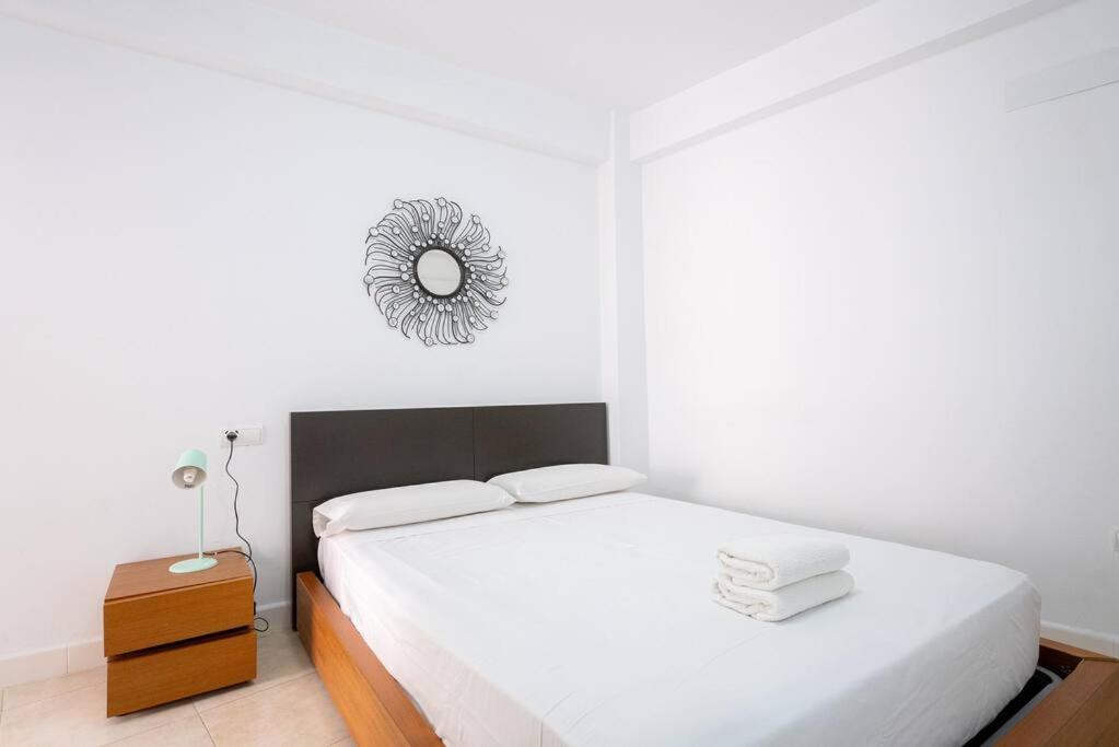 Canasteros Apartments ! Малага Екстериор снимка